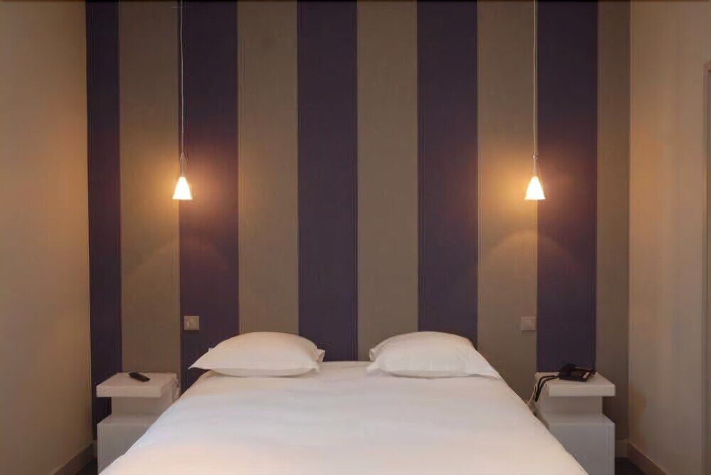 Hotel Napoleon Ile d'Aix Bagian luar foto